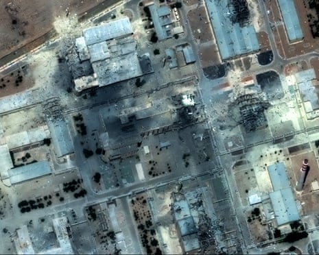 <b>Israel-Iran war live: Trump says key nuclear facilities ‘obliterated’ by US; missiles hit Israel after Iran launches retaliatory strikes - The Guardian</b>- <i> news.google.com</i>