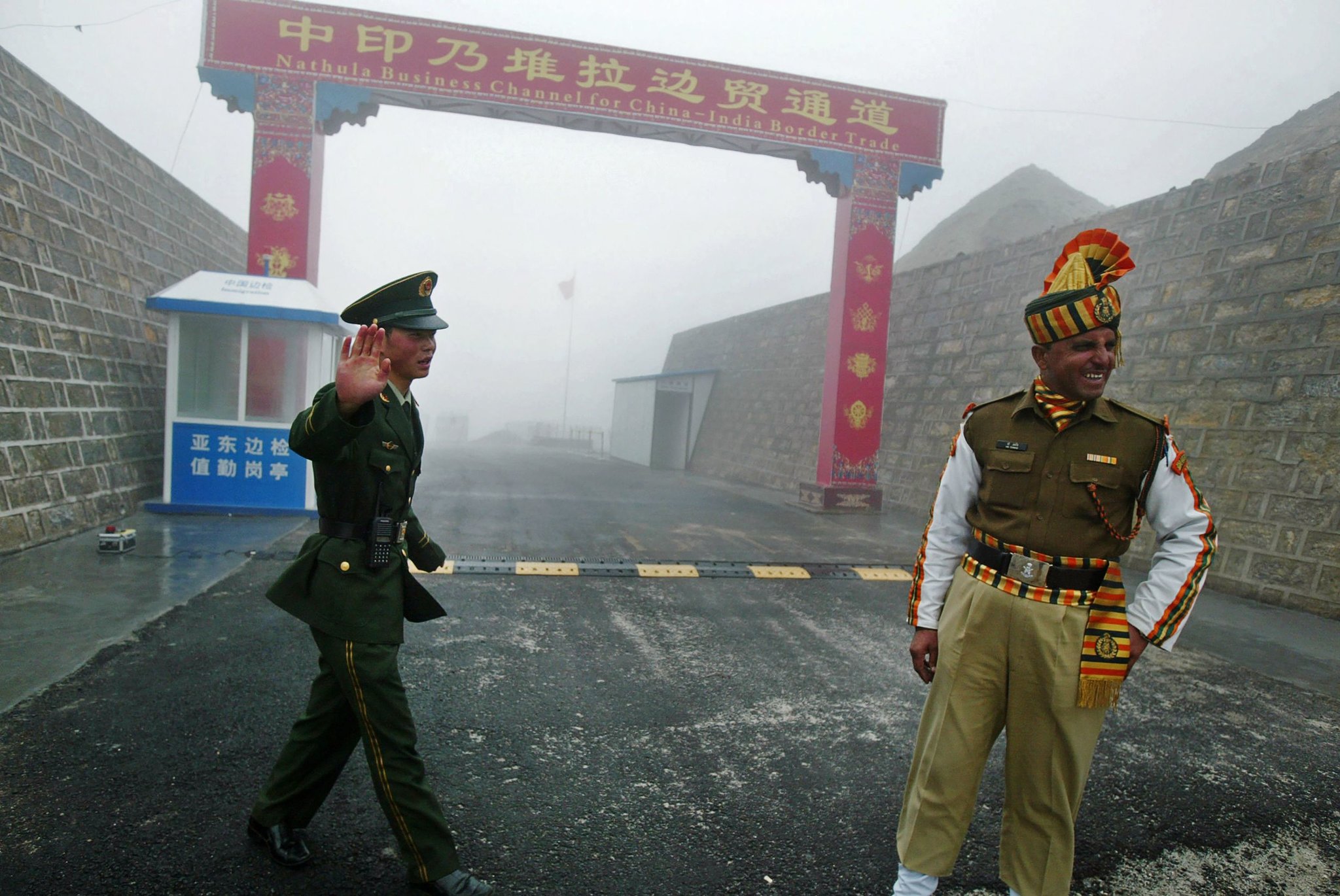 China Tells India That It Won't Back Down in Border Dispute - The ...